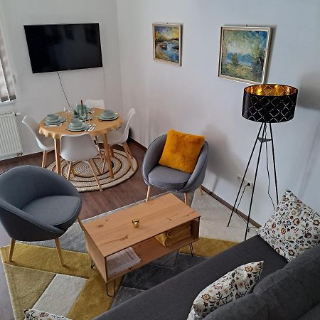 Rozsa Apartman كيستاي المظهر الخارجي الصورة